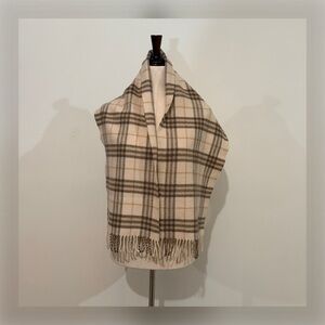 BURBERRY Check Lambswool Scarf  in Cream and Taupe